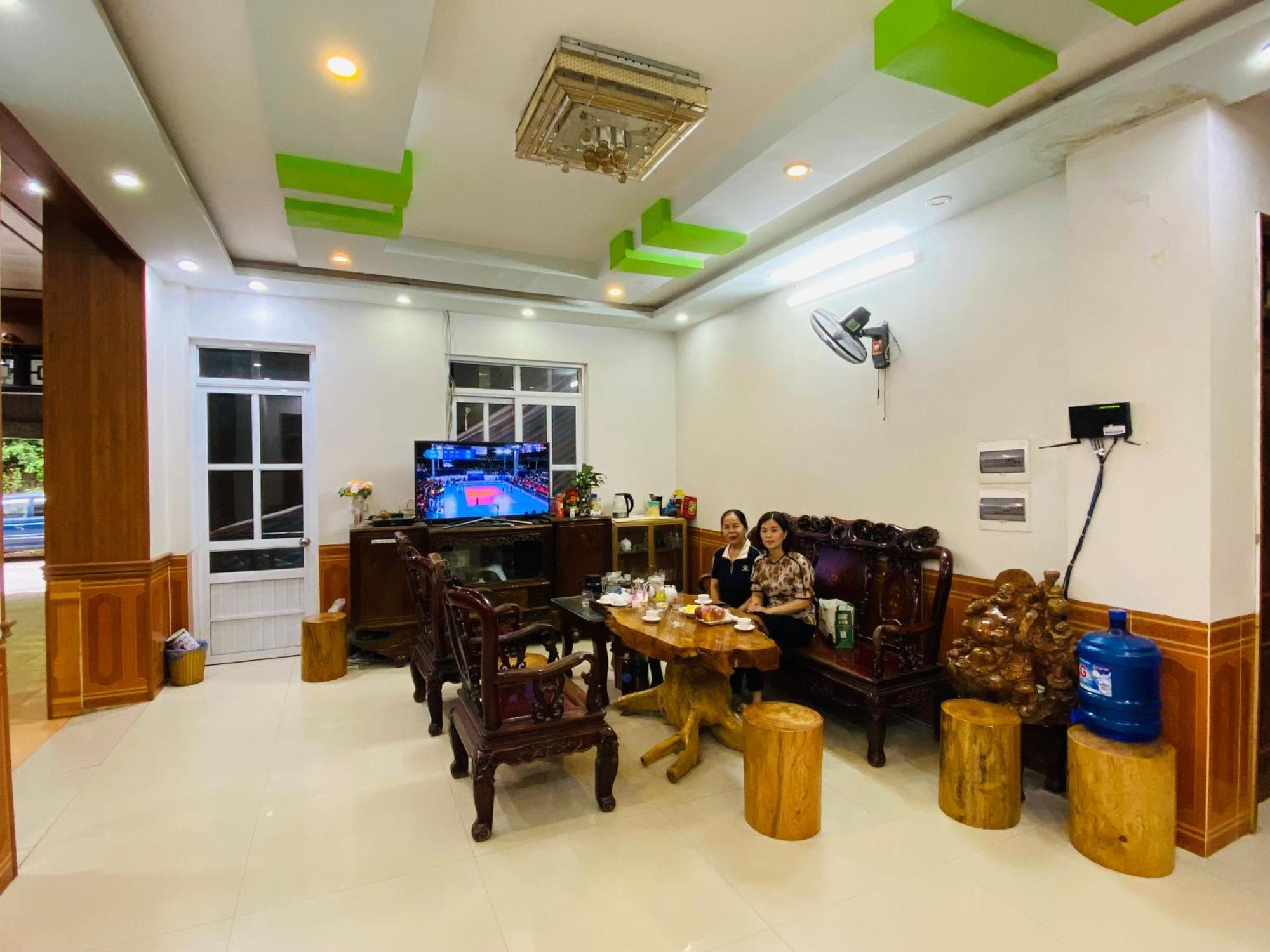 Viet Hoang Hotel Bao Lac Eksteriør bilde